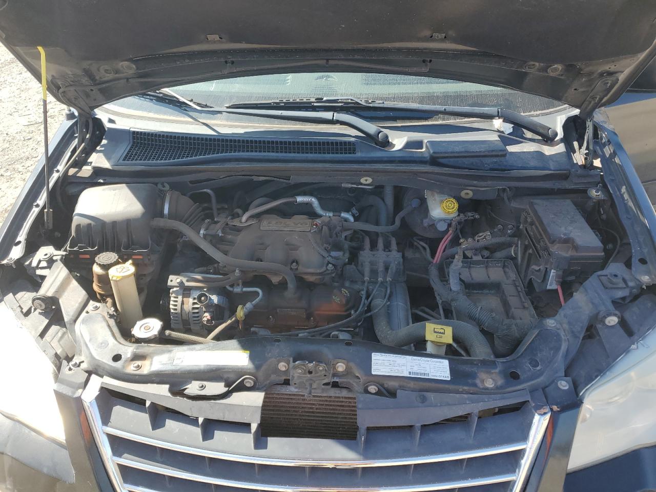 Photo 11 VIN: 2A8HR54P68R823524 - CHRYSLER TOWN & COUNTRY 