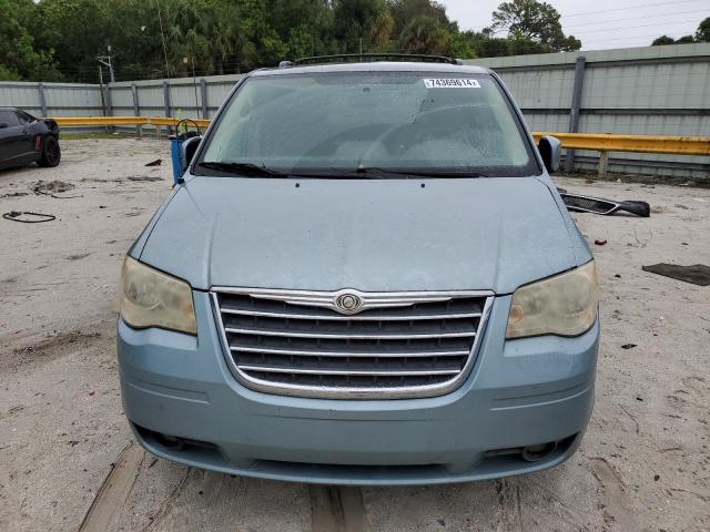 Photo 4 VIN: 2A8HR54P68R842770 - CHRYSLER TOWN & COU 