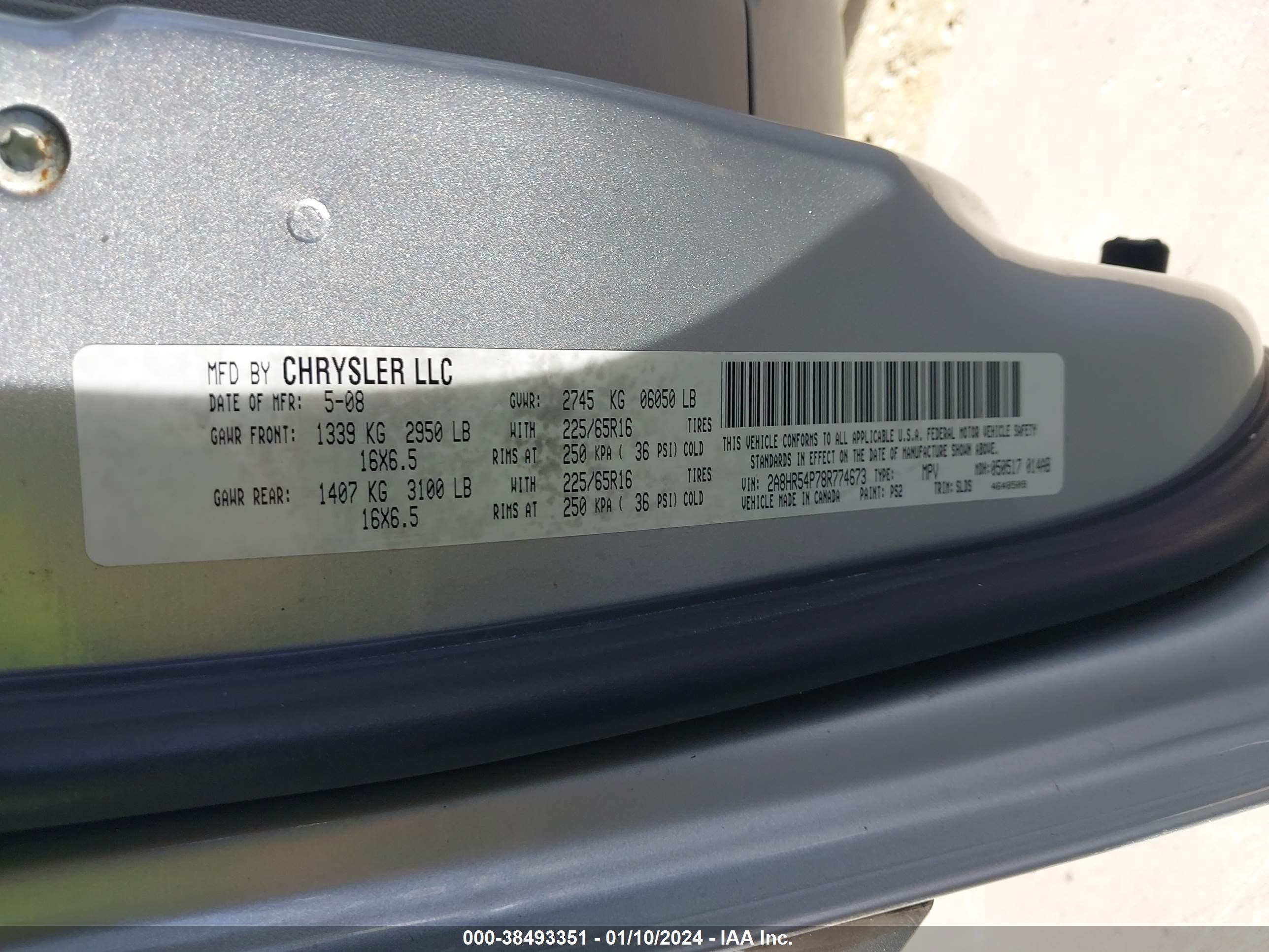 Photo 8 VIN: 2A8HR54P78R774673 - CHRYSLER TOWN & COUNTRY 