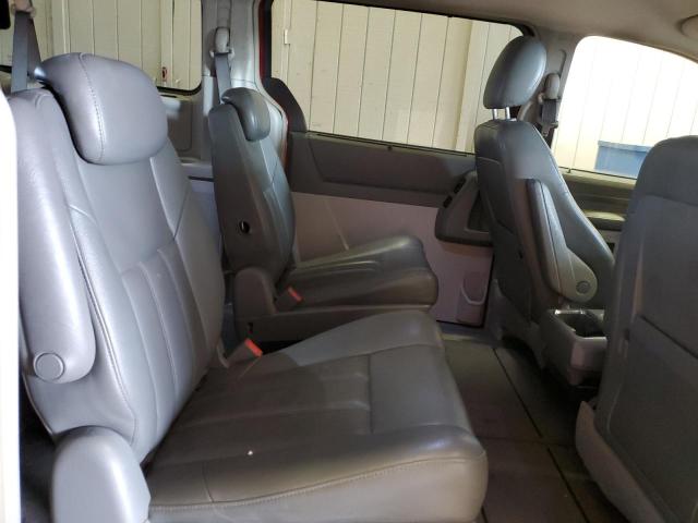 Photo 10 VIN: 2A8HR54P78R843989 - CHRYSLER TOWN & COU 