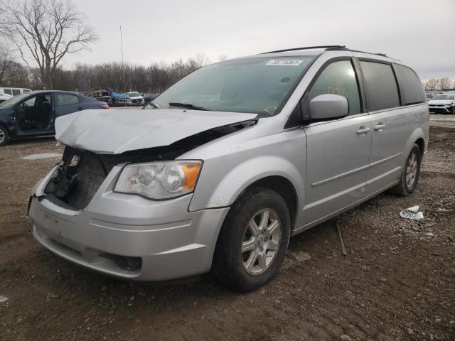 Photo 1 VIN: 2A8HR54P88R611658 - CHRYSLER TOWN AND C 