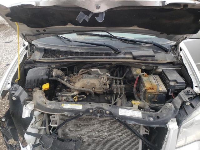 Photo 6 VIN: 2A8HR54P88R611658 - CHRYSLER TOWN AND C 