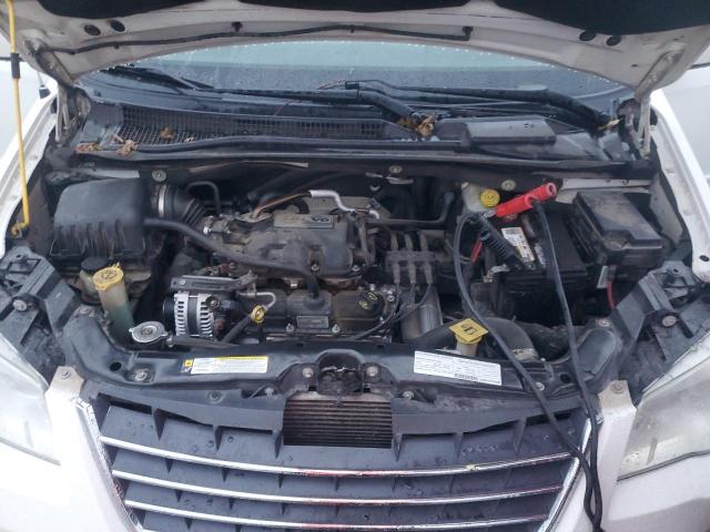 Photo 11 VIN: 2A8HR54P88R664053 - CHRYSLER TOWN & COU 