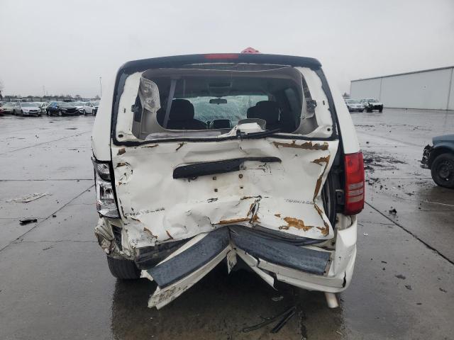 Photo 5 VIN: 2A8HR54P88R664053 - CHRYSLER TOWN & COU 