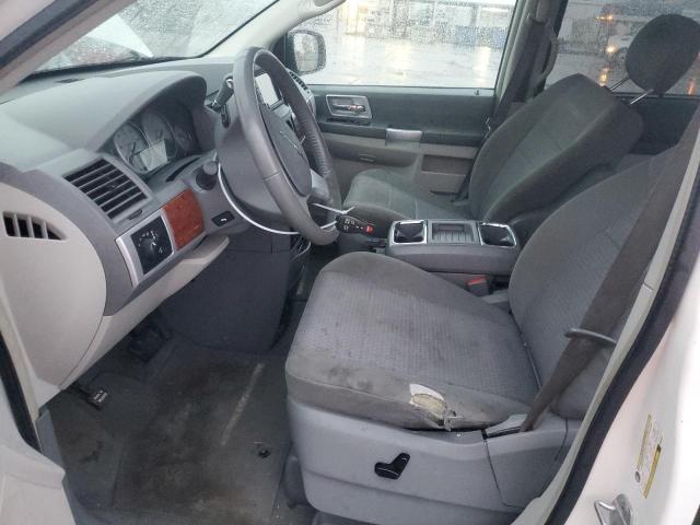 Photo 6 VIN: 2A8HR54P88R664053 - CHRYSLER TOWN & COU 