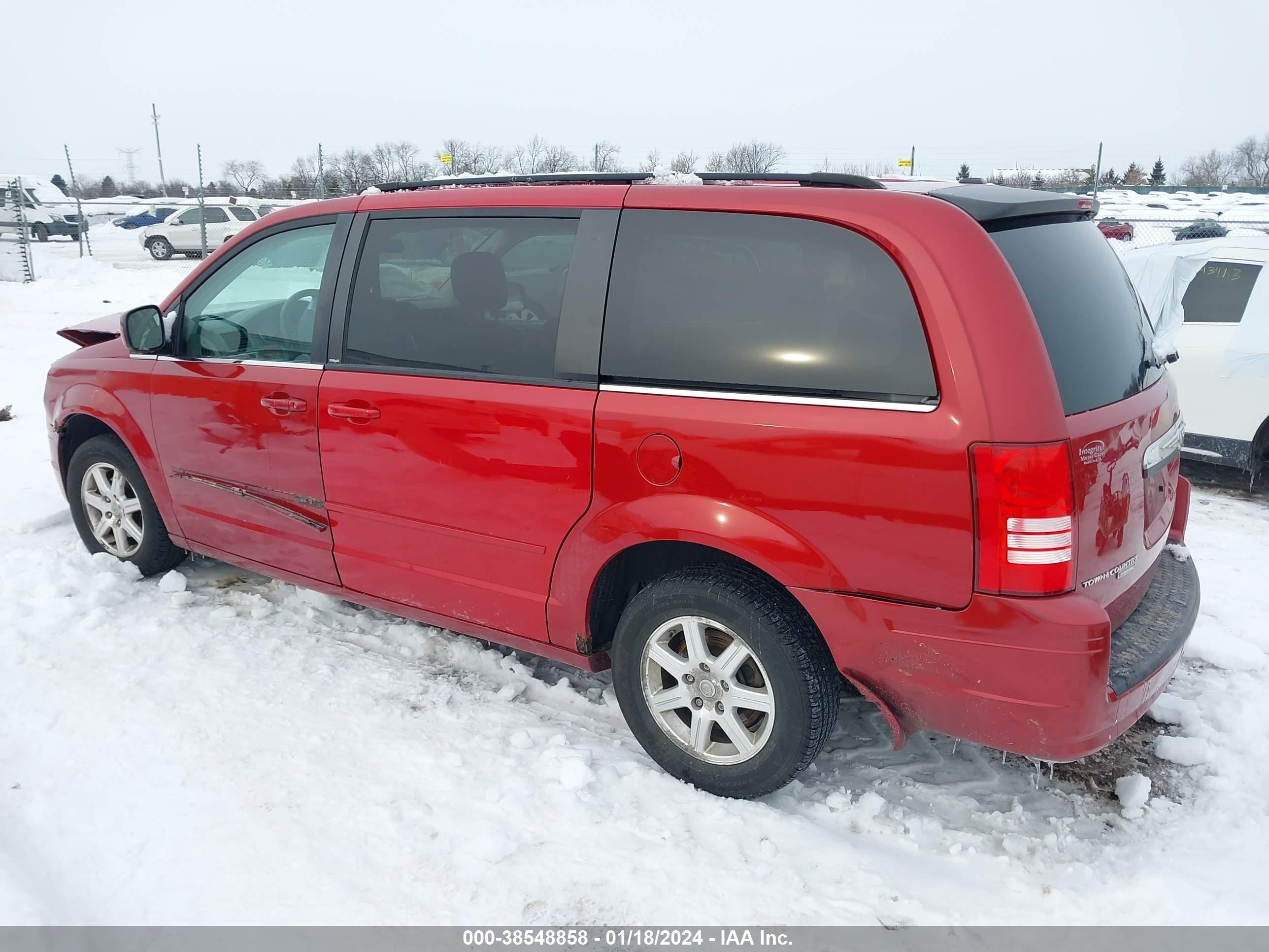 Photo 2 VIN: 2A8HR54P88R732061 - CHRYSLER TOWN & COUNTRY 