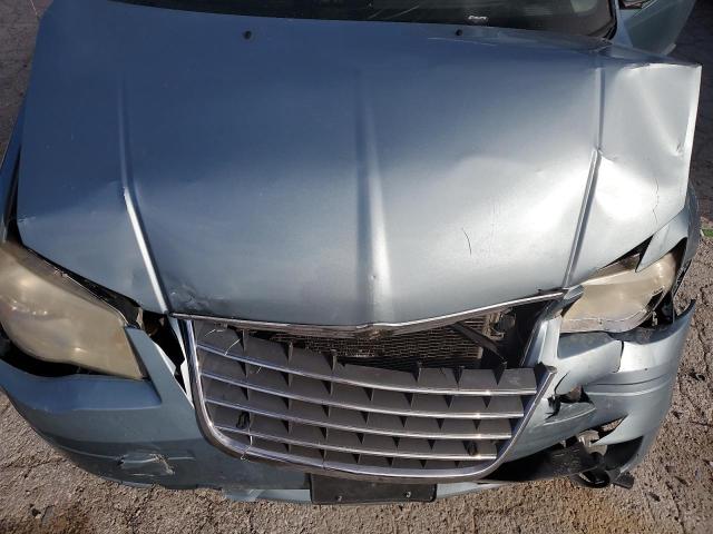 Photo 11 VIN: 2A8HR54P88R833715 - CHRYSLER TOWN & COU 