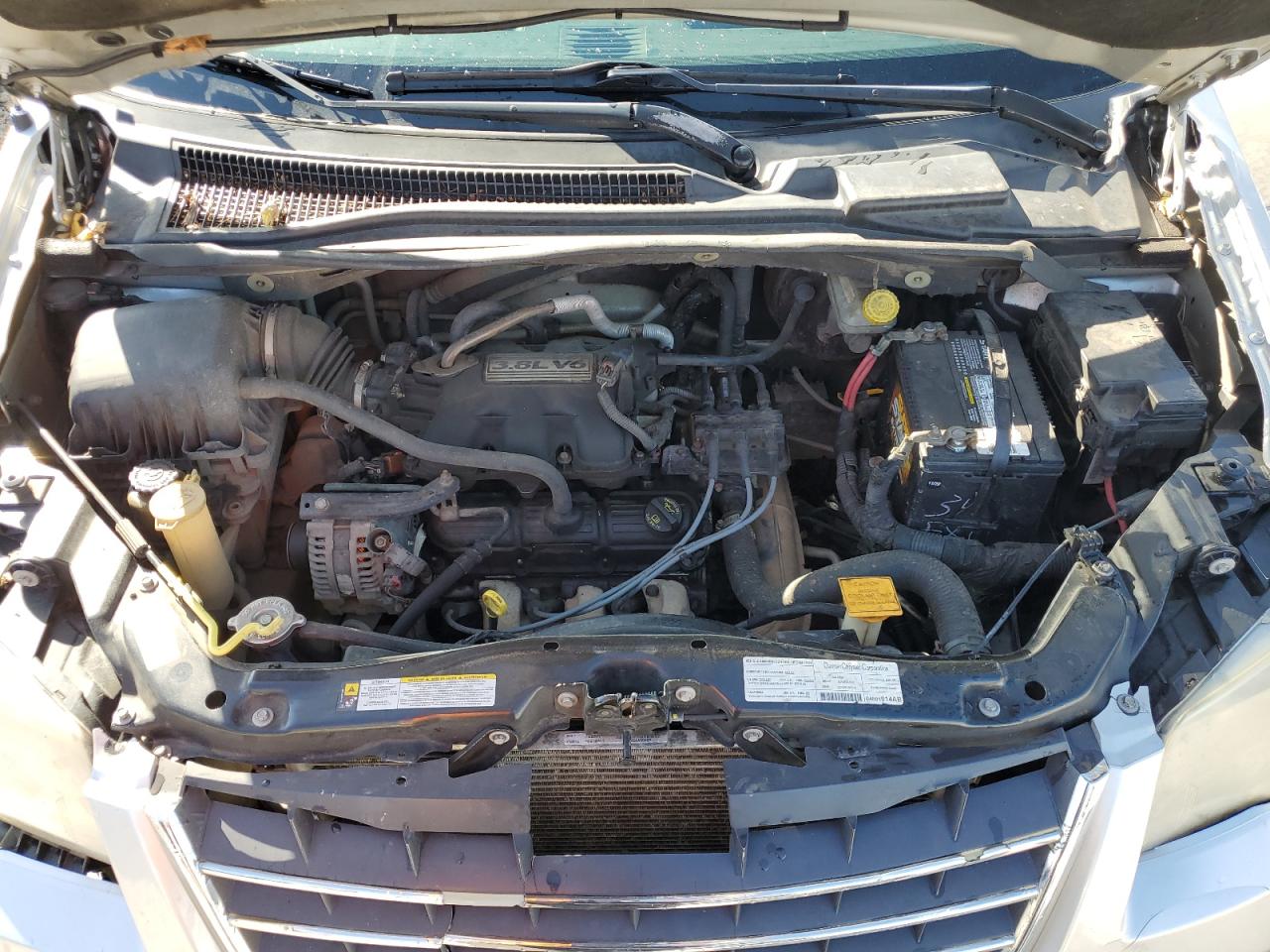 Photo 11 VIN: 2A8HR54P98R796867 - CHRYSLER TOWN & COUNTRY 