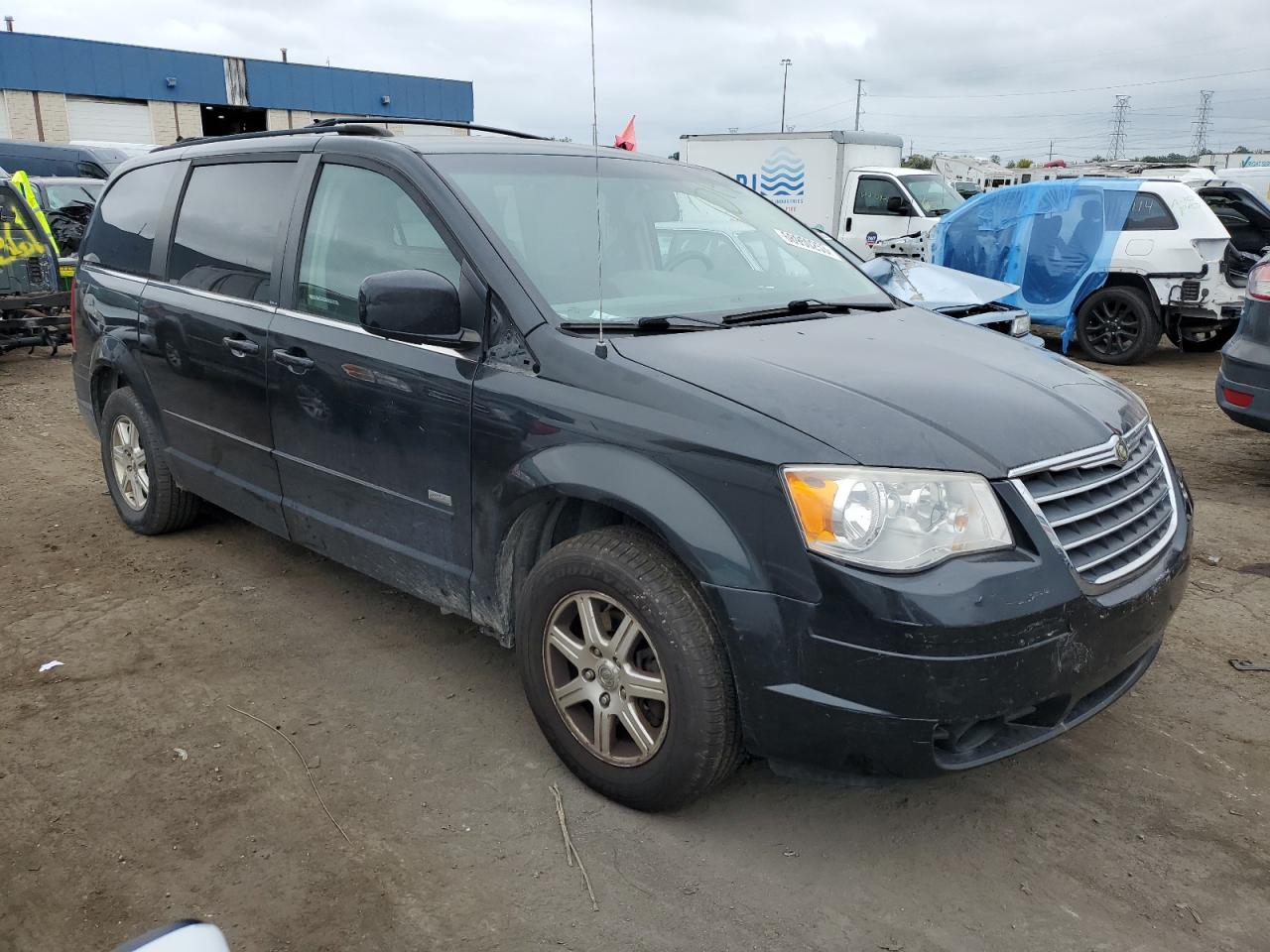 Photo 3 VIN: 2A8HR54P98R837014 - CHRYSLER TOWN & COUNTRY 