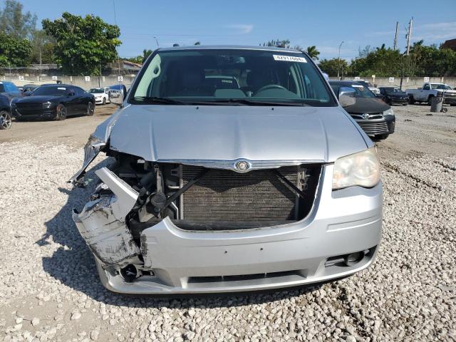 Photo 4 VIN: 2A8HR54PX8R628817 - CHRYSLER MINIVAN 