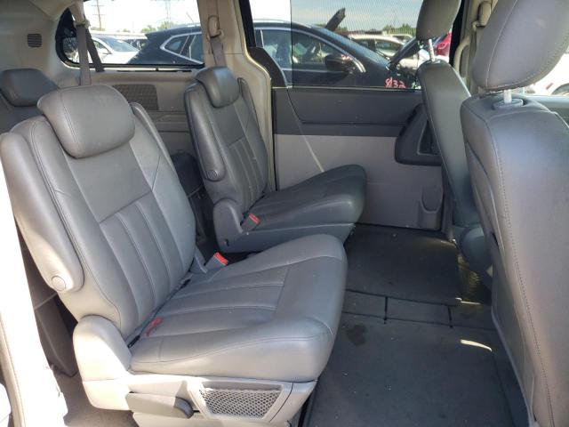 Photo 9 VIN: 2A8HR54PX8R740890 - CHRYSLER MINIVAN 