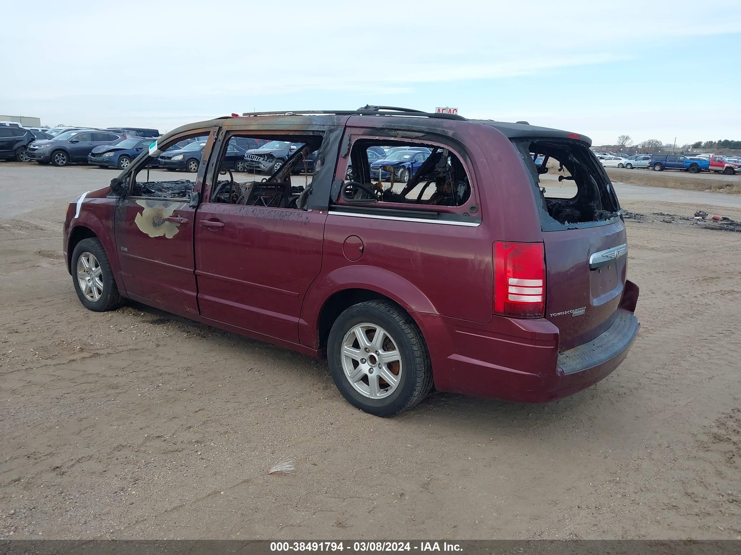 Photo 2 VIN: 2A8HR54PX8R754479 - CHRYSLER TOWN & COUNTRY 