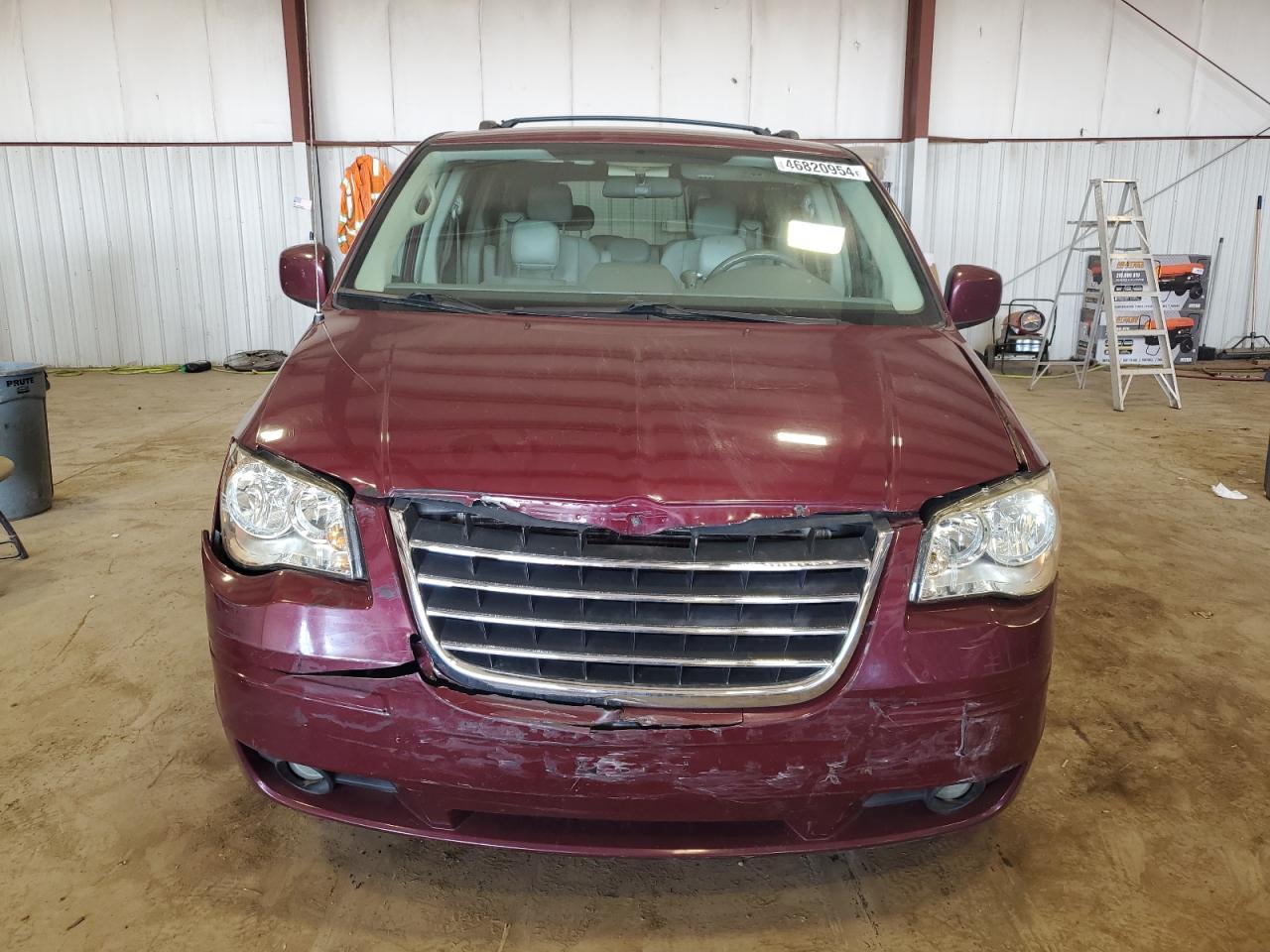 Photo 4 VIN: 2A8HR54PX8R790964 - CHRYSLER TOWN & COUNTRY 