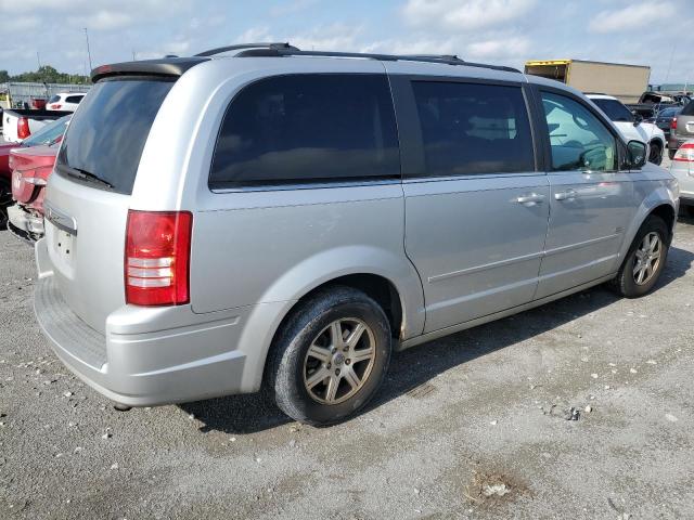 Photo 2 VIN: 2A8HR54PX8R816012 - CHRYSLER TOWN & COU 