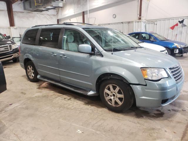 Photo 3 VIN: 2A8HR54PX8R827673 - CHRYSLER TOWN & COU 