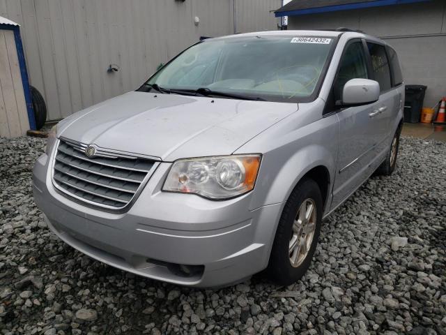 Photo 1 VIN: 2A8HR54X29R626299 - CHRYSLER TOWN AND C 