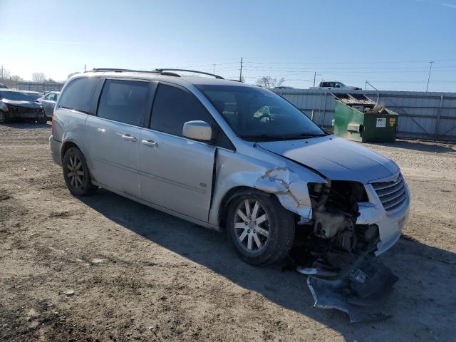 Photo 3 VIN: 2A8HR54X69R643753 - CHRYSLER MINIVAN 