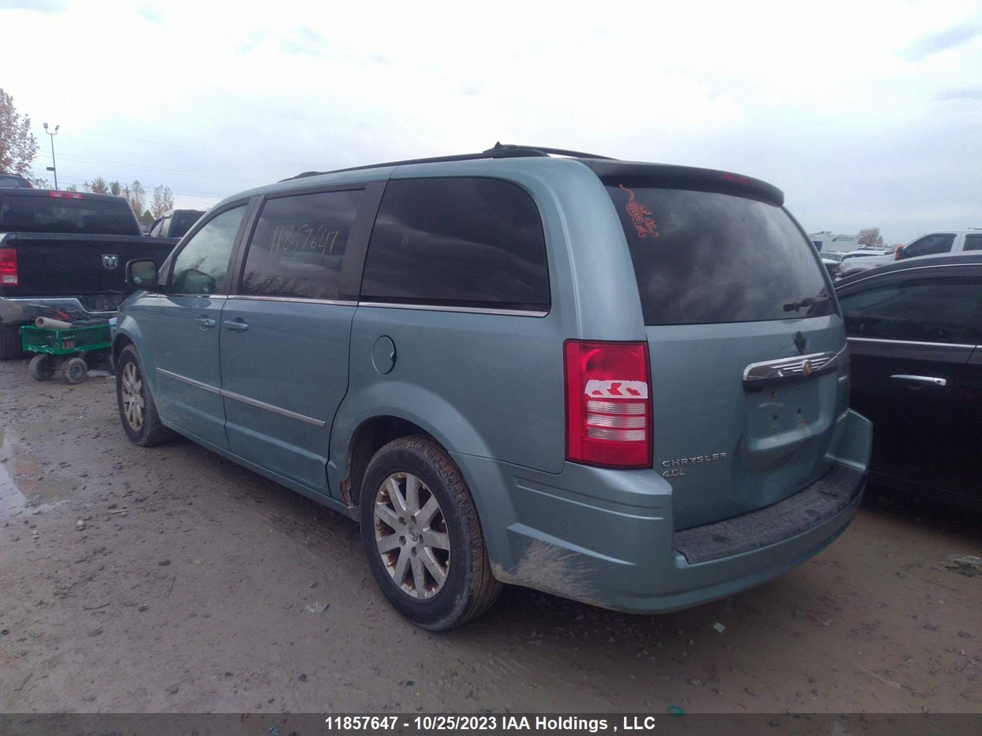 Photo 2 VIN: 2A8HR54X79R514386 - CHRYSLER TOWN & COUNTRY 