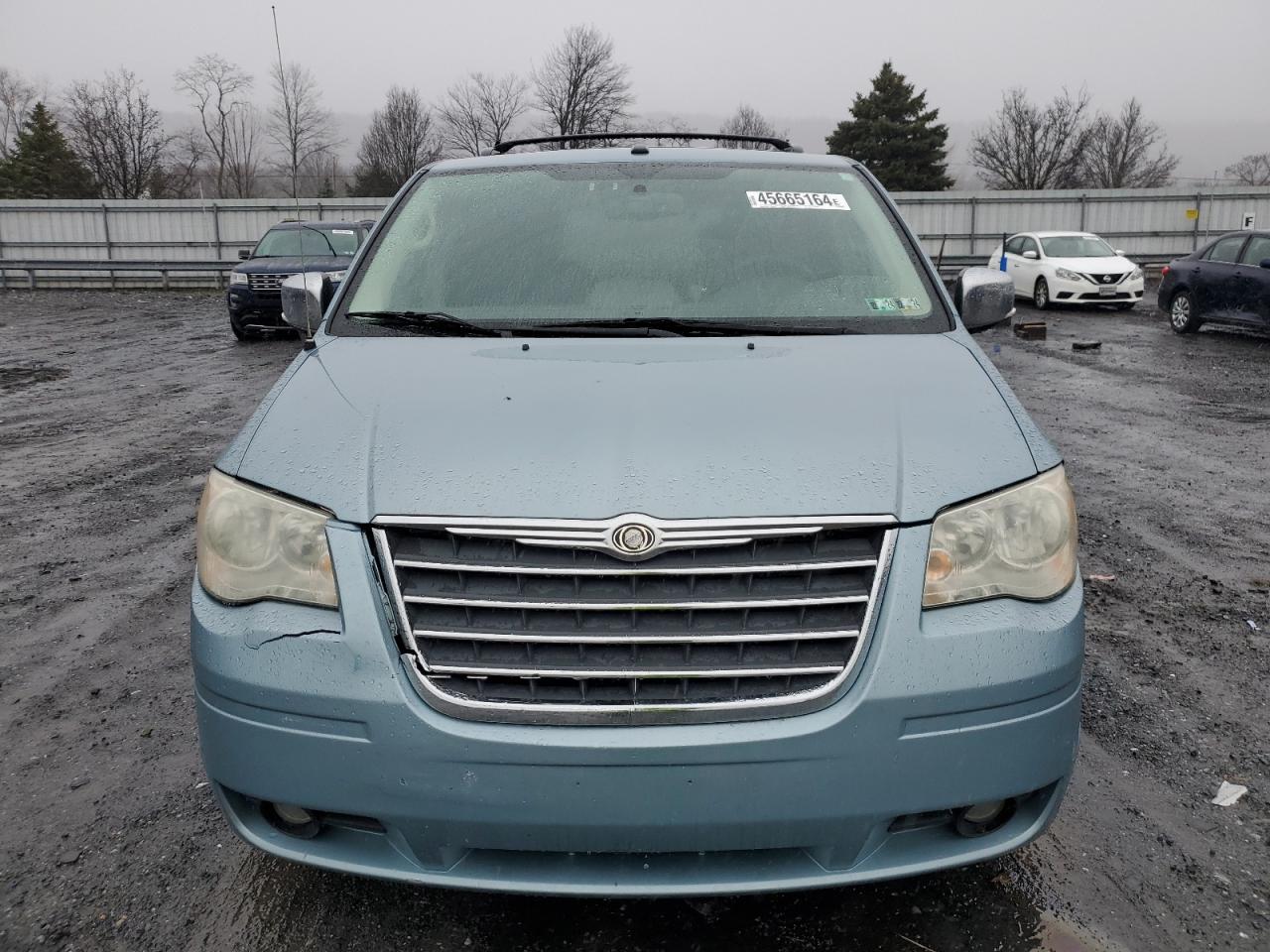 Photo 4 VIN: 2A8HR54X99R653936 - CHRYSLER TOWN & COUNTRY 