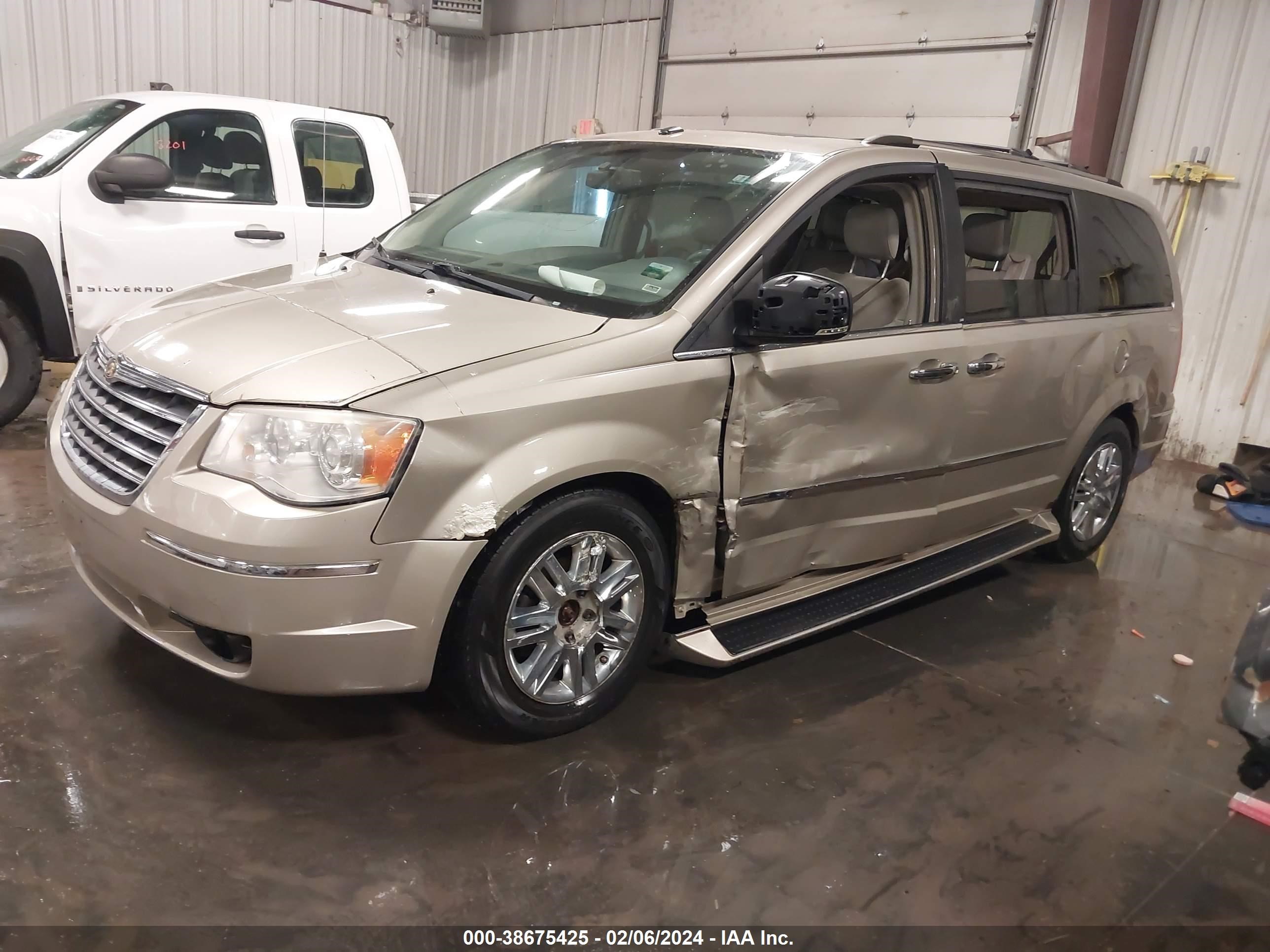 Photo 1 VIN: 2A8HR64X09R648162 - CHRYSLER TOWN & COUNTRY 