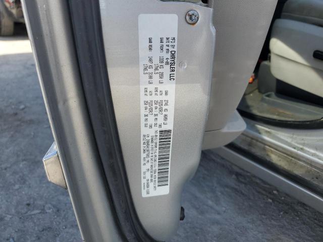 Photo 11 VIN: 2A8HR64X18R776053 - CHRYSLER TOWN & COU 