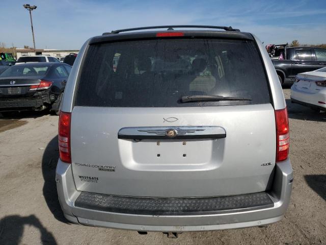 Photo 5 VIN: 2A8HR64X18R776053 - CHRYSLER TOWN & COU 