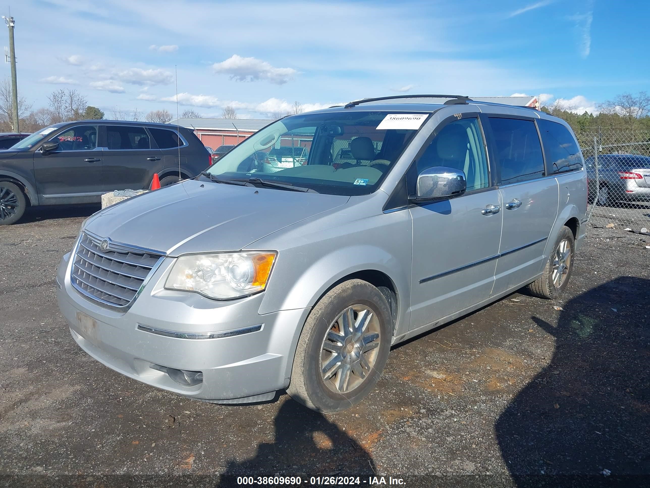 Photo 5 VIN: 2A8HR64X18R787330 - CHRYSLER TOWN & COUNTRY 