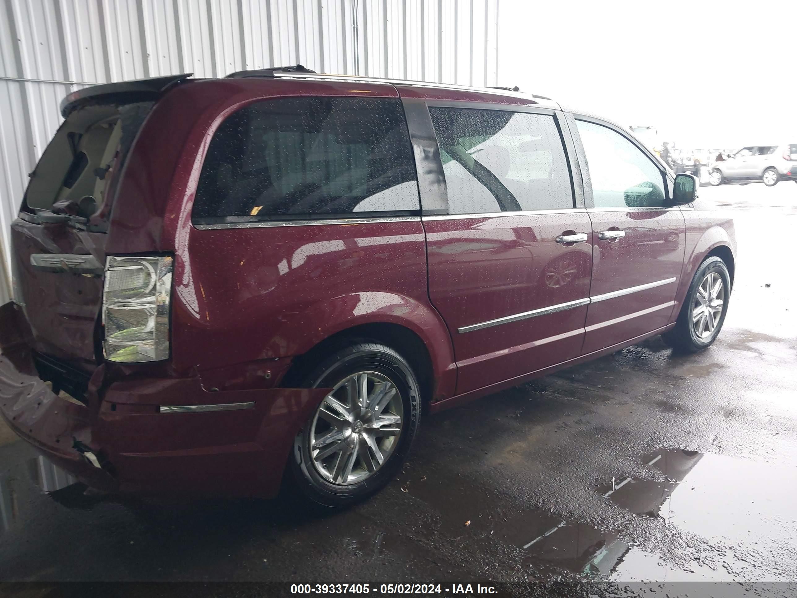 Photo 3 VIN: 2A8HR64X19R686449 - CHRYSLER TOWN & COUNTRY 