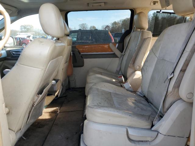 Photo 10 VIN: 2A8HR64X28R133274 - CHRYSLER TOWN & COU 