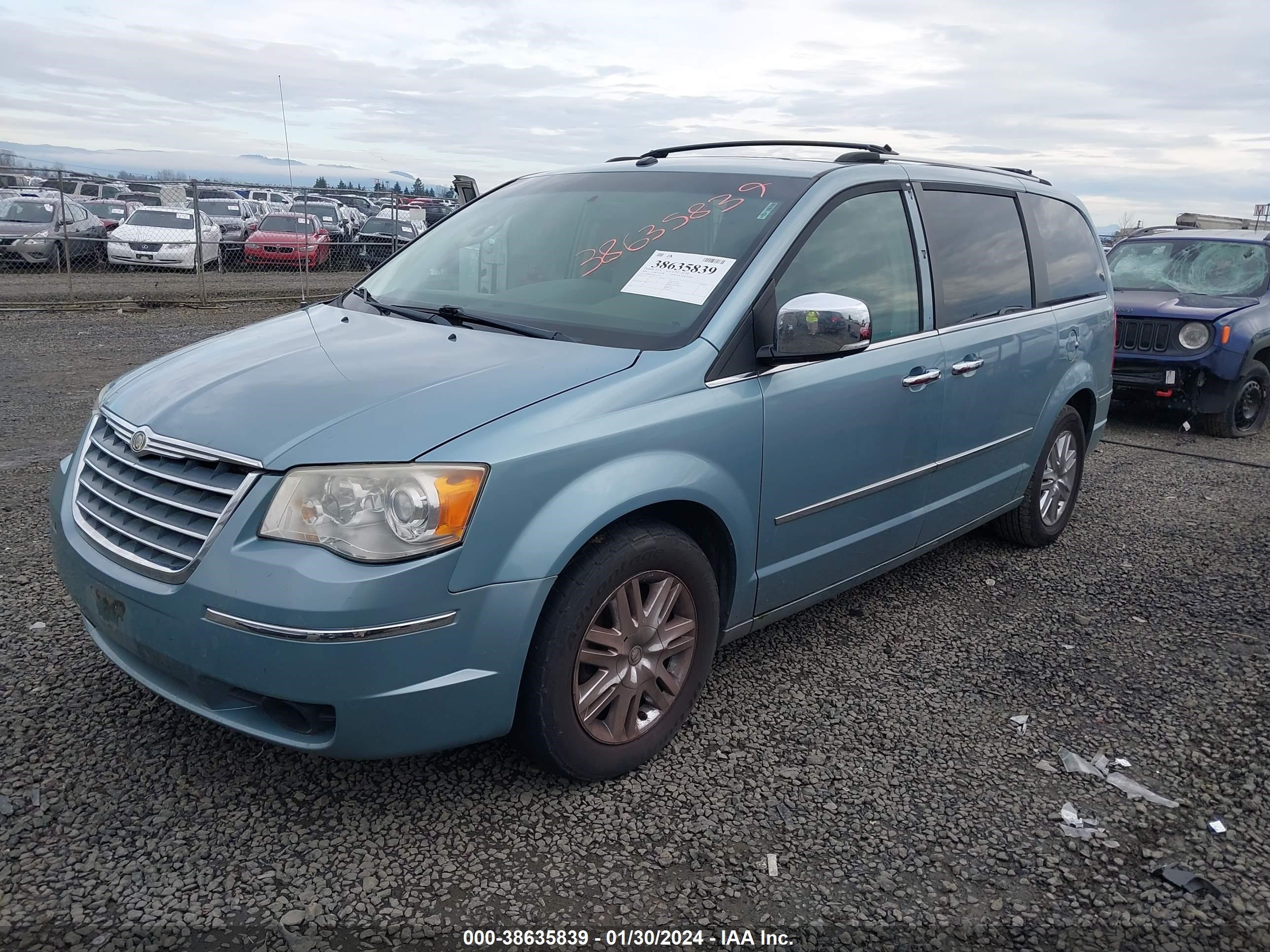 Photo 1 VIN: 2A8HR64X28R717951 - CHRYSLER TOWN & COUNTRY 