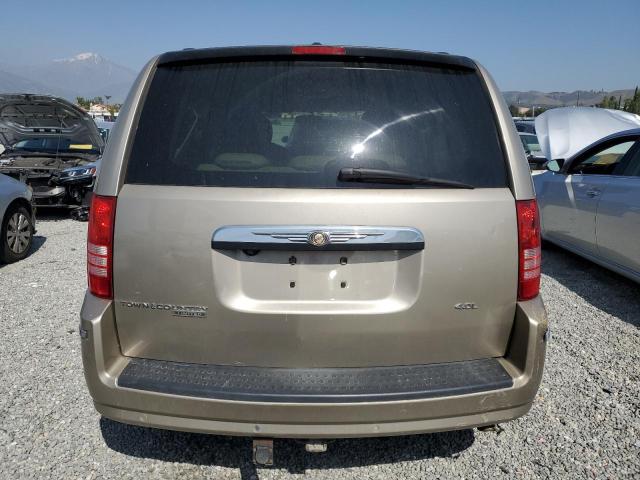 Photo 5 VIN: 2A8HR64X28R720039 - CHRYSLER TOWN & COU 