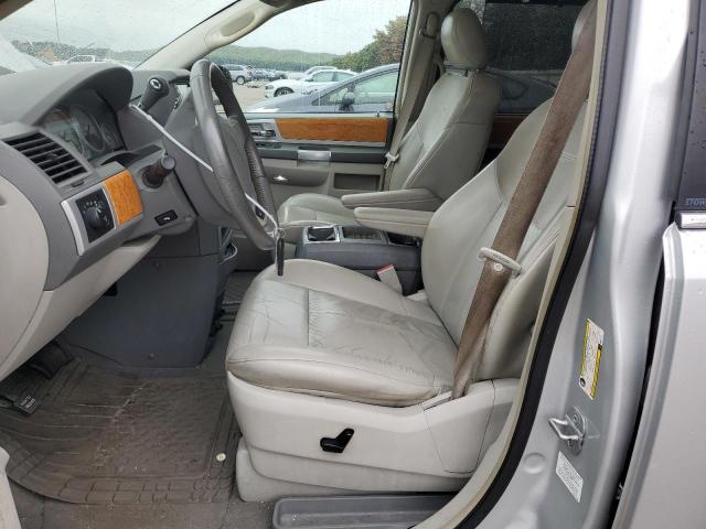 Photo 6 VIN: 2A8HR64X38R644749 - CHRYSLER TOWN-COU 