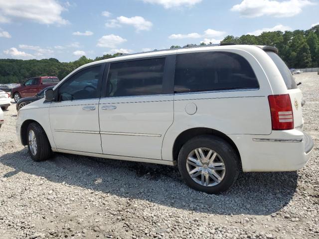 Photo 1 VIN: 2A8HR64X68R134444 - CHRYSLER TOWN & COU 