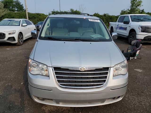 Photo 4 VIN: 2A8HR64X68R804803 - CHRYSLER TOWN & COU 