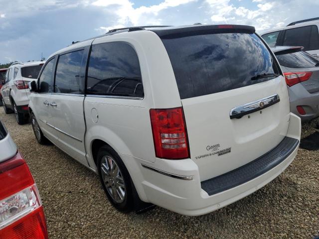 Photo 1 VIN: 2A8HR64XX8R614891 - CHRYSLER TOWN & COU 