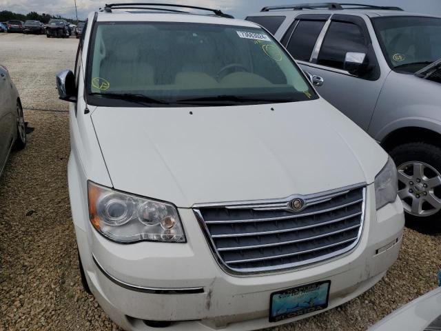 Photo 4 VIN: 2A8HR64XX8R614891 - CHRYSLER TOWN & COU 