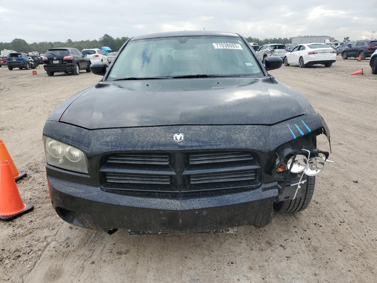 Photo 4 VIN: 2B3AA4CT7AH218675 - DODGE CHARGER 