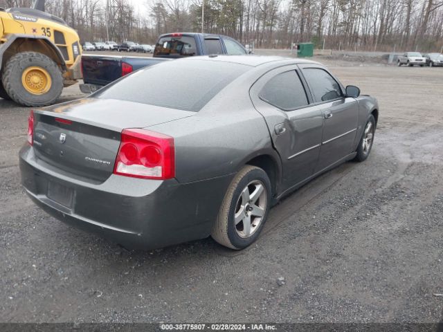 Photo 3 VIN: 2B3CA3CV0AH124139 - DODGE CHARGER 