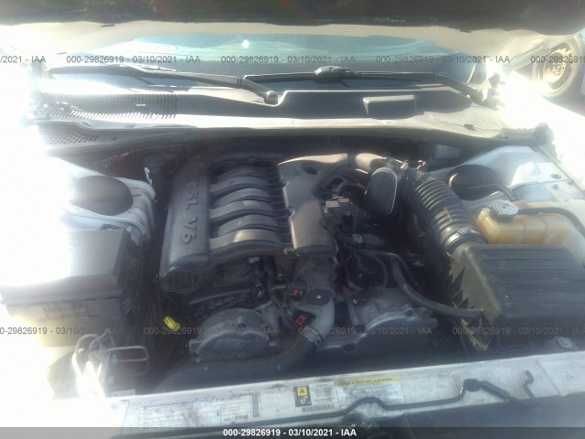 Photo 9 VIN: 2B3CA3CV1AH123856 - DODGE CHARGER 