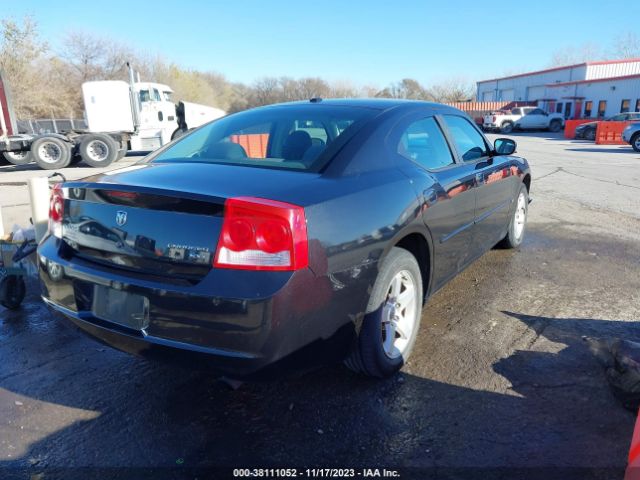 Photo 3 VIN: 2B3CA3CV2AH227868 - DODGE CHARGER 