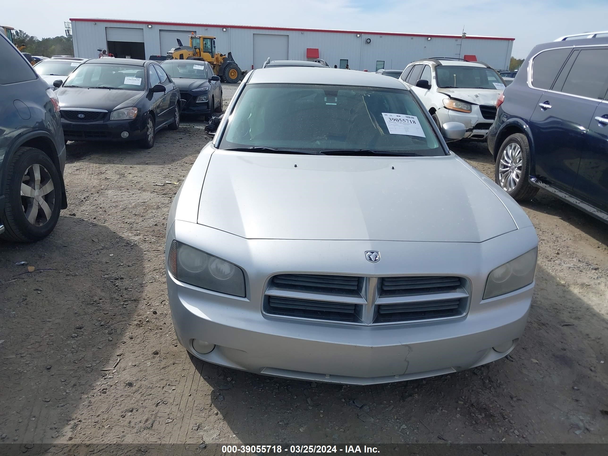 Photo 11 VIN: 2B3CA3CV2AH299668 - DODGE CHARGER 