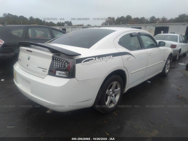 Photo 3 VIN: 2B3CA3CV3AH177207 - DODGE CHARGER 