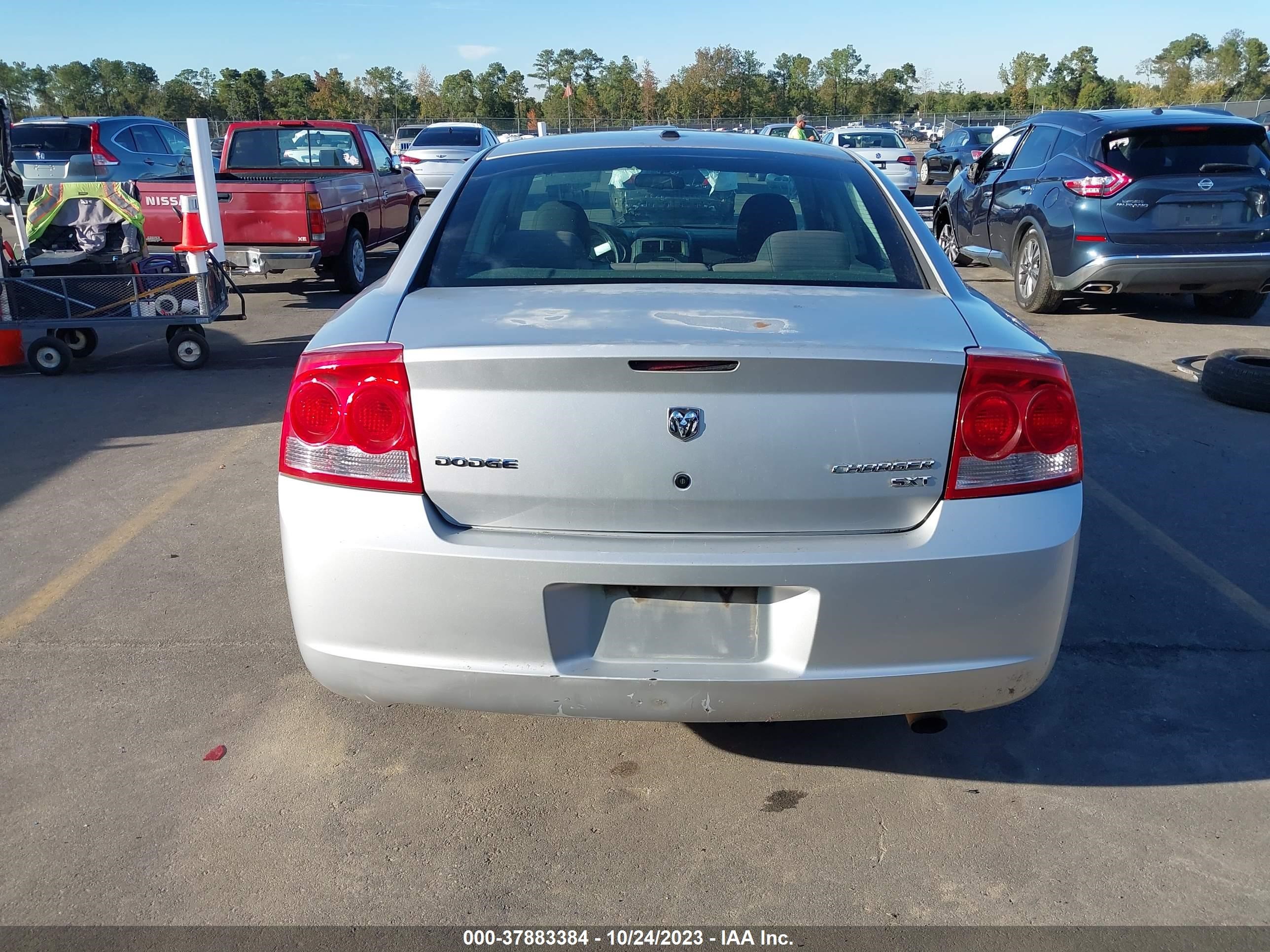 Photo 16 VIN: 2B3CA3CV5AH122192 - DODGE CHARGER 