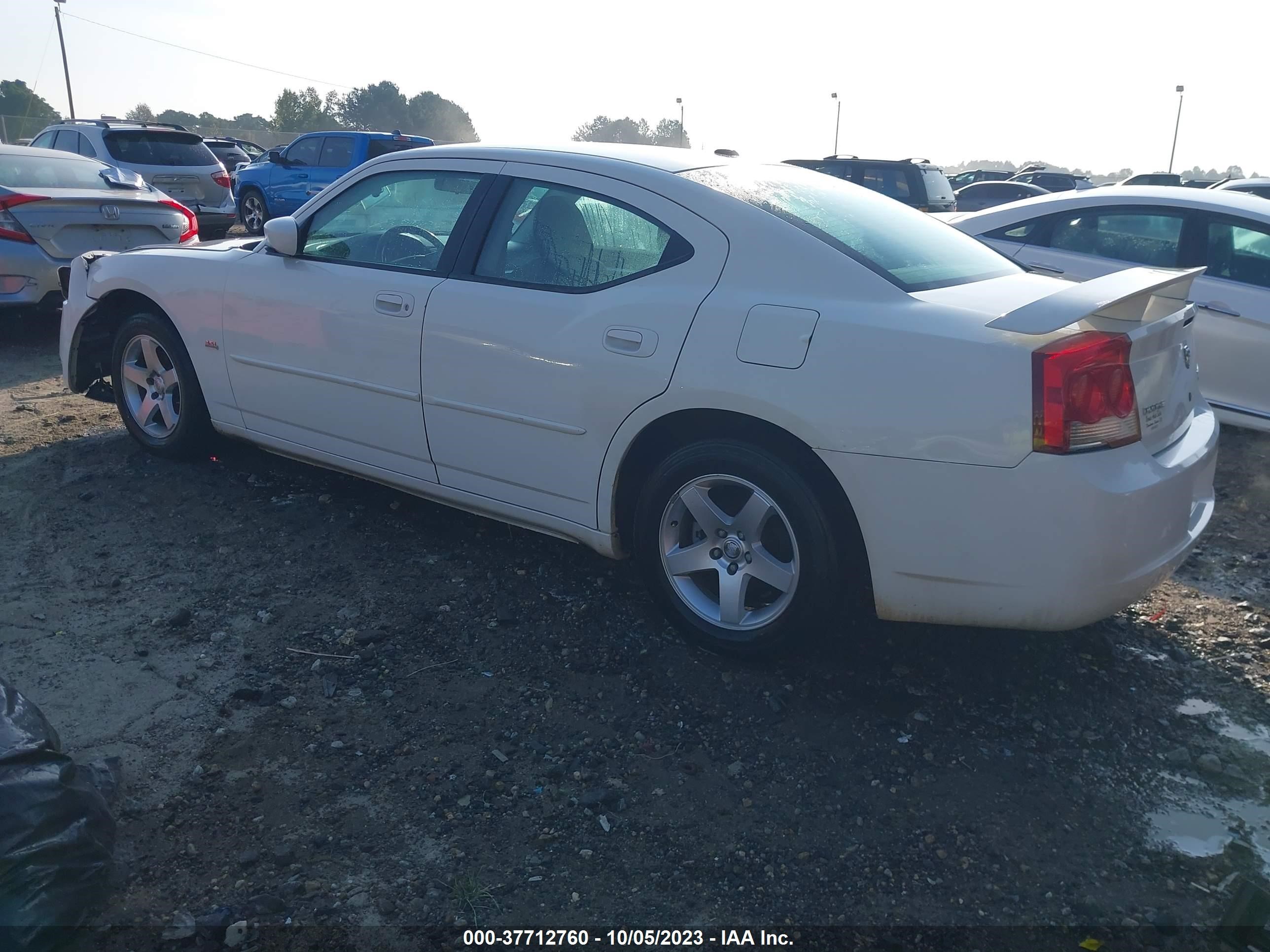 Photo 2 VIN: 2B3CA3CV5AH177046 - DODGE CHARGER 