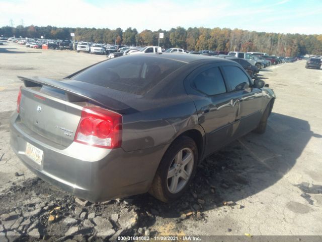 Photo 3 VIN: 2B3CA3CV7AH188159 - DODGE CHARGER 