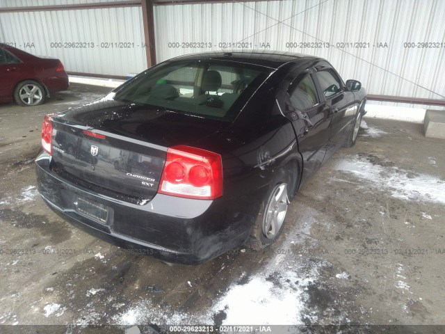 Photo 3 VIN: 2B3CA3CV7AH310907 - DODGE CHARGER 