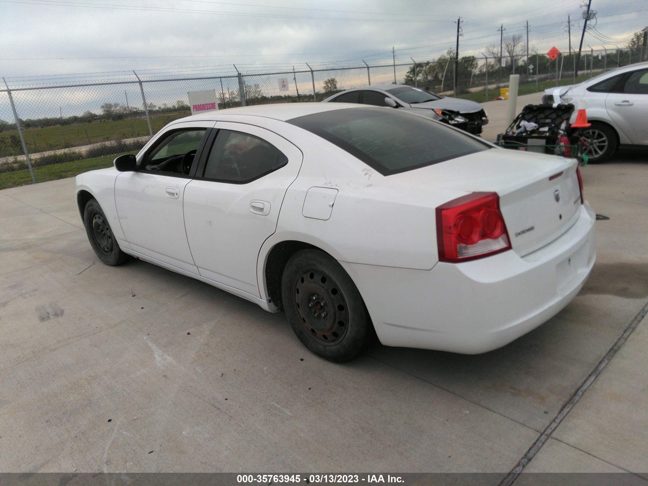 Photo 2 VIN: 2B3CA4CD2AH150545 - DODGE CHARGER 