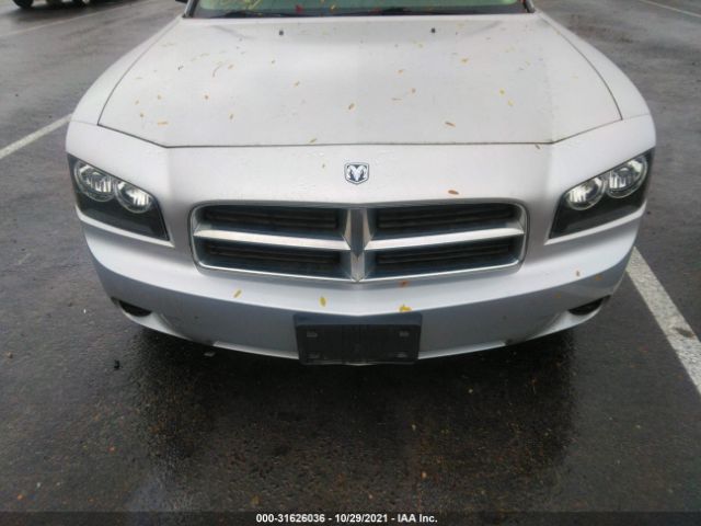 Photo 5 VIN: 2B3CA4CD2AH240150 - DODGE CHARGER 