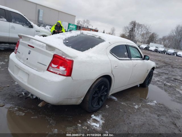 Photo 3 VIN: 2B3CA4CD7AH172444 - DODGE CHARGER 