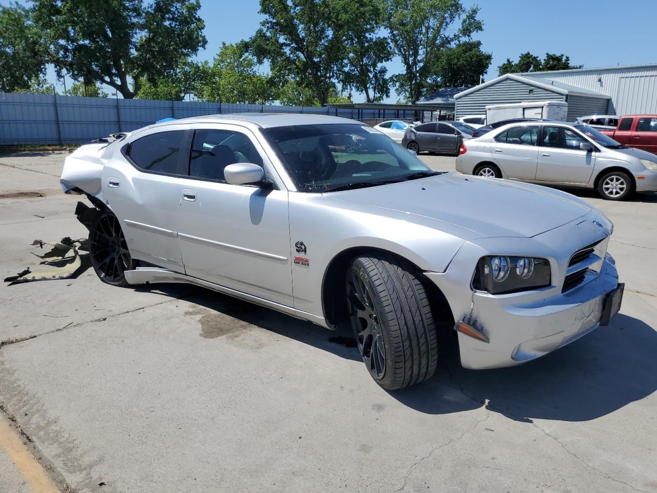 Photo 3 VIN: 2B3CA5CT4AH125059 - DODGE CHARGER 